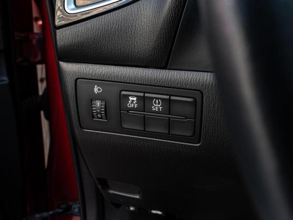 Mazda 3 III (BM) с пробегом 2014 года, цена 1 329 000 рублей, 110623 км, седан, Автокод Объявления