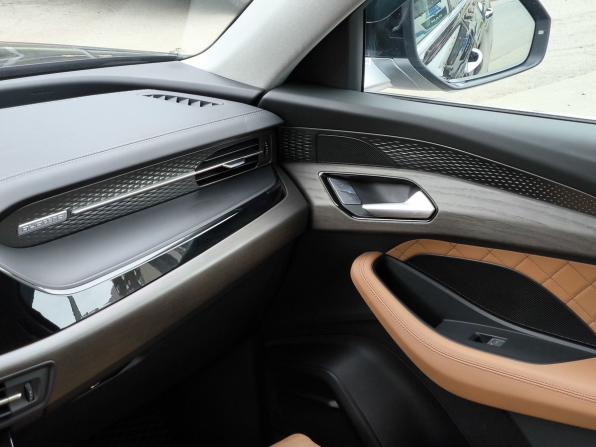 Audi Q6 с пробегом 2024 года, цена 6 800 000 рублей, 25659 км, внедорожник, Автокод Объявления
