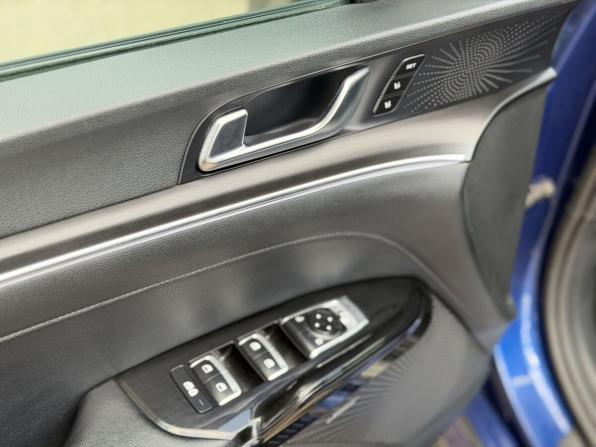 Kia K5 III с пробегом 2020 года, цена 2 400 000 рублей, 104602 км, седан, Автокод Объявления