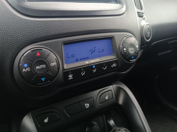 Hyundai ix35 I Рестайлинг с пробегом 2015 года, цена 1 450 000 рублей, 157295 км, внедорожник, Автокод Объявления