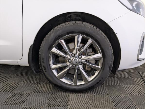 Kia Carnival III с пробегом 2019 года, цена 3 250 000 рублей, 81835 км, минивэн, Автокод Объявления