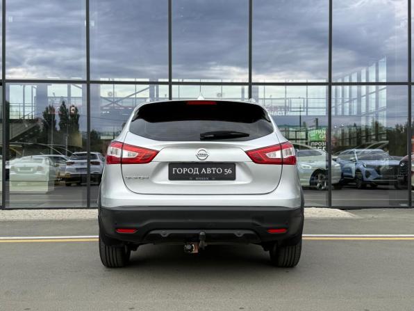Nissan Qashqai II с пробегом 2018 года, цена 1 420 000 рублей, 190486 км, внедорожник, Автокод Объявления