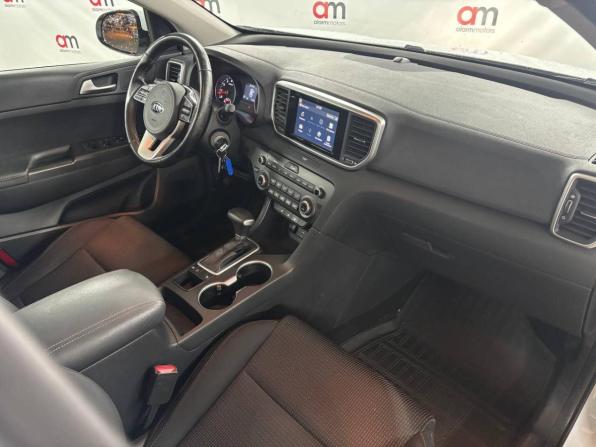 Kia Sportage IV Рестайлинг с пробегом 2018 года, цена 1 849 000 рублей, 150000 км, внедорожник, Автокод Объявления