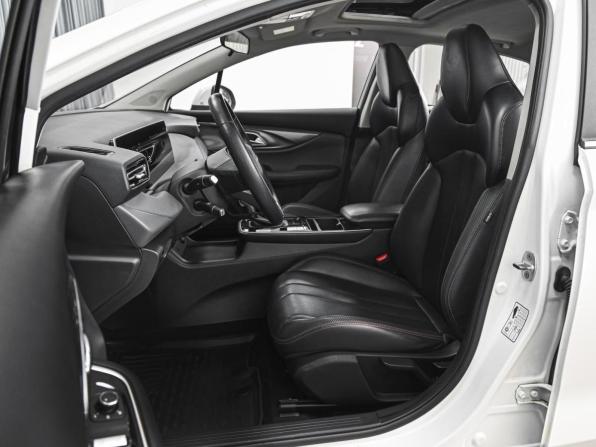 BAIC U5 Plus с пробегом 2023 года, цена 1 160 000 рублей, 84159 км, седан, Автокод Объявления