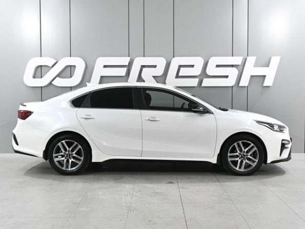 Kia Cerato IV с пробегом 2021 года, цена 2 239 000 рублей, 80586 км, седан, Автокод Объявления