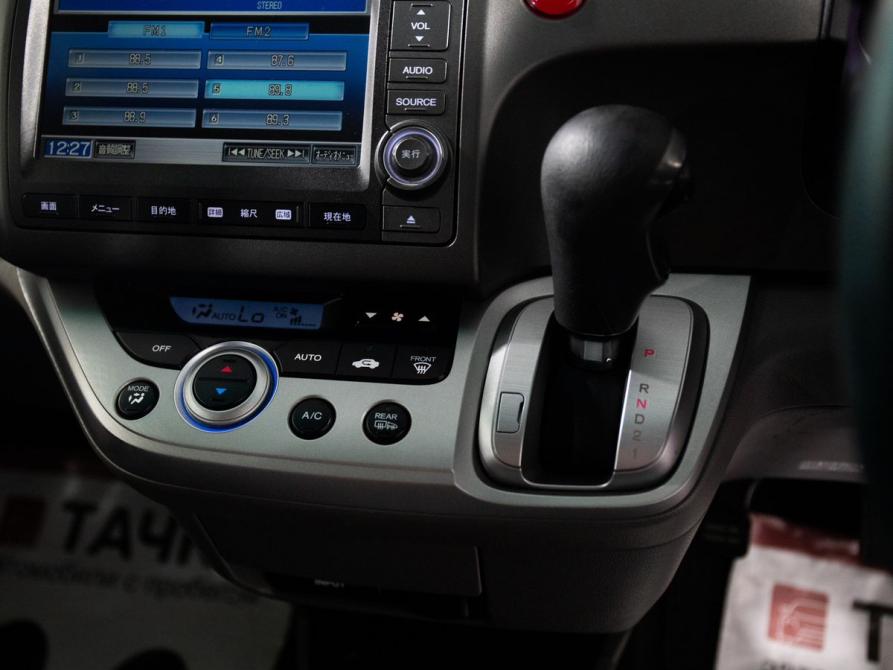 Honda Stream II Рестайлинг Иркутск  - изображение 15
