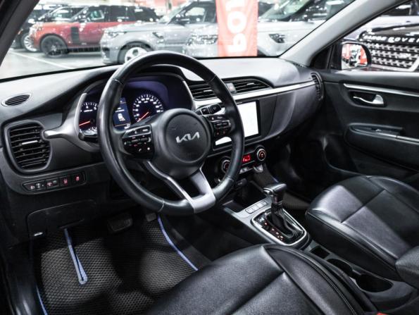 Kia Rio IV Рестайлинг с пробегом 2021 года, цена 1 790 700 рублей, 58865 км, седан, Автокод Объявления