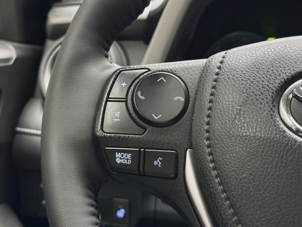 Toyota RAV4 IV (XA40) Рестайлинг с пробегом 2016 года, цена 2 610 000 рублей, 100601 км, внедорожник, Автокод Объявления