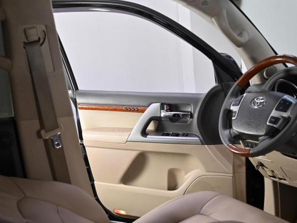 Toyota Land Cruiser 200 Series с пробегом 2012 года, цена 3 199 000 рублей, 216000 км, внедорожник, Автокод Объявления