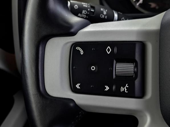 Land Rover Defender II с пробегом 2022 года, цена 7 200 000 рублей, 86975 км, внедорожник, Автокод Объявления