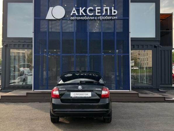Skoda Rapid I Рестайлинг с пробегом 2019 года, цена 1 289 000 рублей, 147000 км, лифтбек, Автокод Объявления