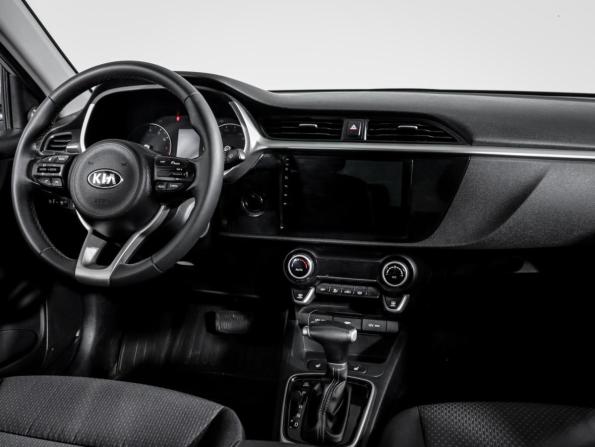 Kia Rio IV Рестайлинг с пробегом 2021 года, цена 1 398 000 рублей, 155572 км, седан, Автокод Объявления