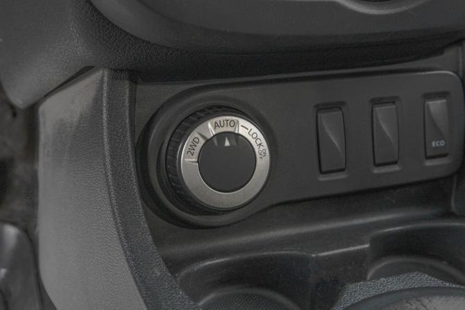 Renault Duster I Рестайлинг с пробегом 2015 года, цена 1 299 000 рублей, 95000 км, внедорожник, Автокод Объявления