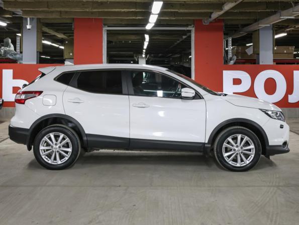 Nissan Qashqai II с пробегом 2016 года, цена 1 379 000 рублей, 137510 км, внедорожник, Автокод Объявления