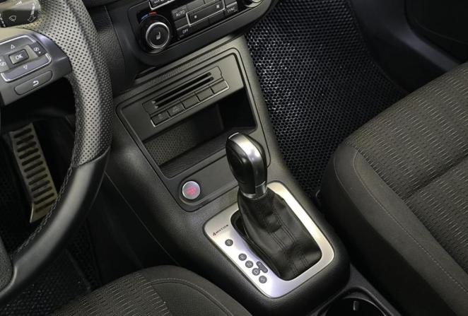 Volkswagen Tiguan I Рестайлинг с пробегом 2014 года, цена 1 880 000 рублей, 132323 км, внедорожник, Автокод Объявления