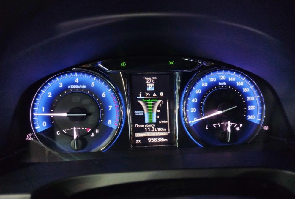 Toyota Camry VII (XV50) Рестайлинг Саратов  - изображение 13