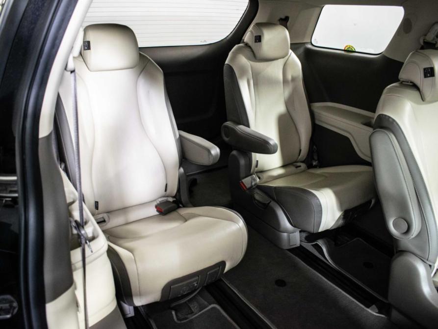 Kia Carnival IV Москва  - изображение 13