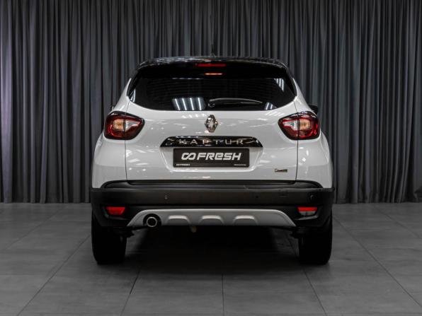 Renault Kaptur I с пробегом 2016 года, цена 1 419 040 рублей, 100374 км, внедорожник, Автокод Объявления