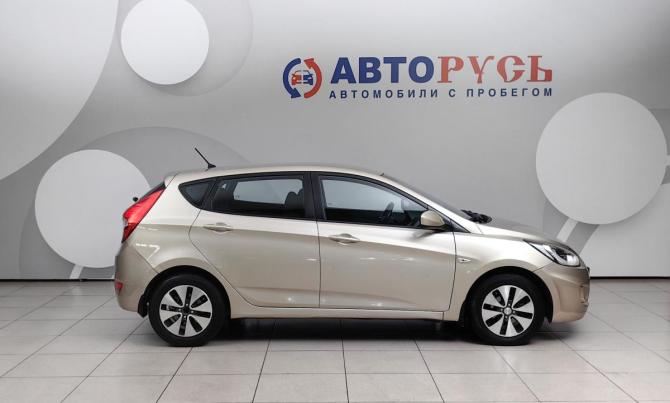 Hyundai Solaris I с пробегом 2012 года, цена 668 000 рублей, 130000 км, хэтчбек, Автокод Объявления