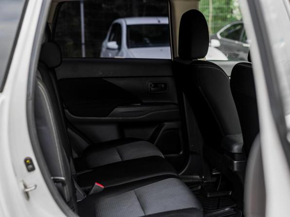 Mitsubishi Outlander III Рестайлинг 2 с пробегом 2017 года, цена 1 590 000 рублей, 151508 км, внедорожник, Автокод Объявления