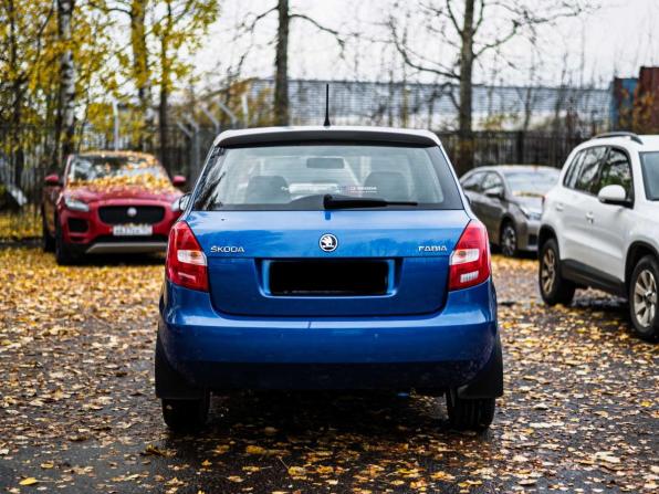 Skoda Fabia II Рестайлинг с пробегом 2013 года, цена 820 000 рублей, 103561 км, хэтчбек, Автокод Объявления