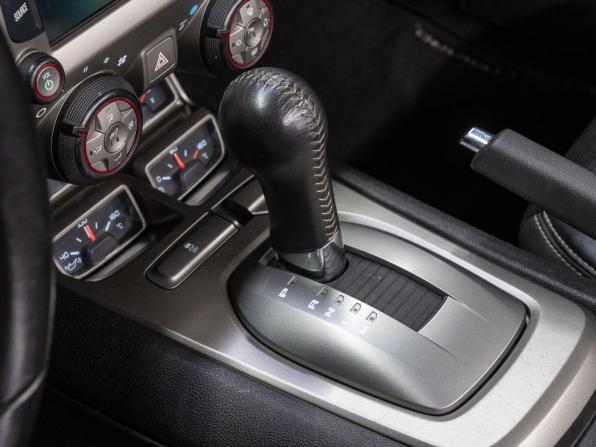 Chevrolet Camaro V Рестайлинг с пробегом 2015 года, цена 5 350 000 рублей, 65656 км, кабриолет, Автокод Объявления