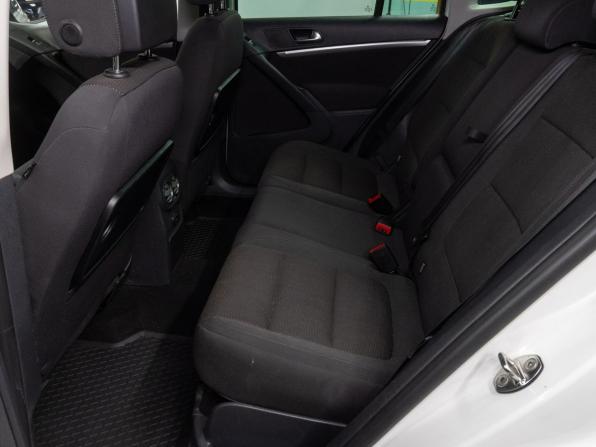 Volkswagen Tiguan I Рестайлинг с пробегом 2011 года, цена 1 380 000 рублей, 226860 км, внедорожник, Автокод Объявления