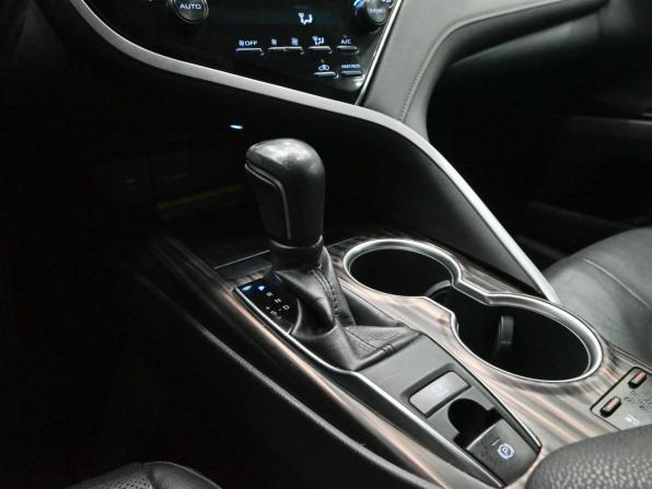 Toyota Camry VIII (XV70) с пробегом 2018 года, цена 2 800 000 рублей, 113555 км, седан, Автокод Объявления