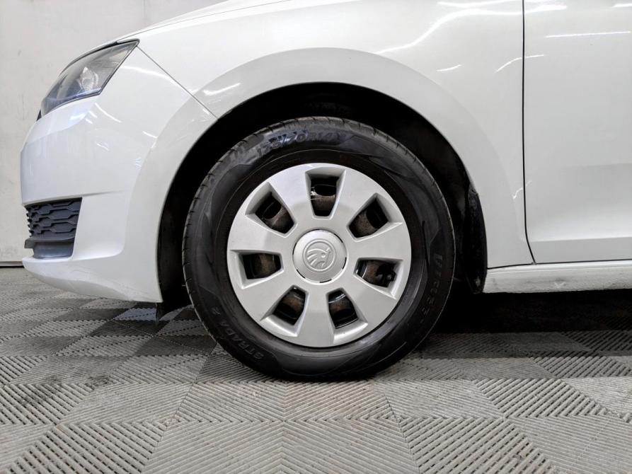 Skoda Rapid I Рестайлинг Москва  - изображение 18