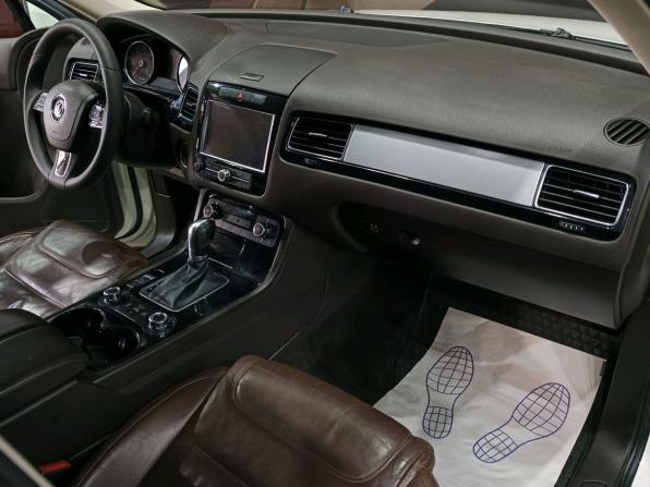 Volkswagen Touareg II с пробегом 2010 года, цена 1 899 000 рублей, 200190 км, внедорожник, Автокод Объявления