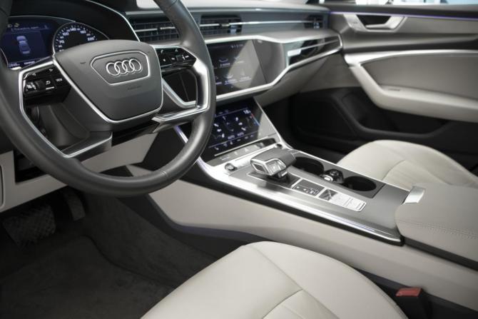 Audi A6 V (C8) с пробегом 2021 года, цена 4 450 000 рублей, 62800 км, седан, Автокод Объявления