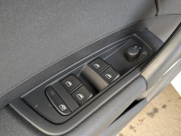 Audi A1 I (8X) с пробегом 2012 года, цена 1 230 000 рублей, 47550 км, хэтчбек, Автокод Объявления
