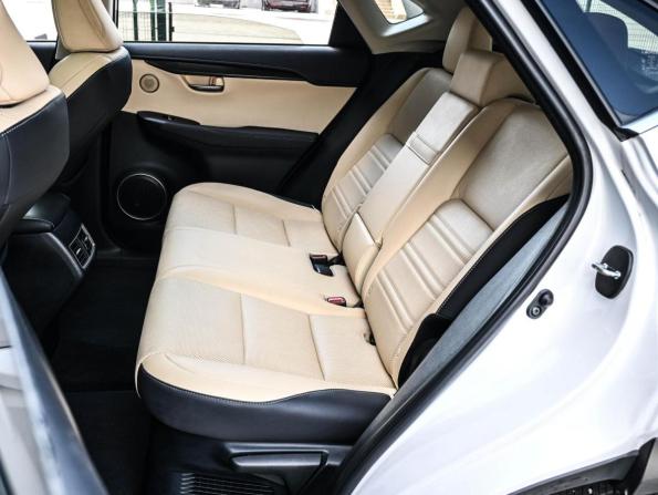 Lexus NX I Рестайлинг с пробегом 2021 года, цена 3 699 000 рублей, 34408 км, внедорожник, Автокод Объявления