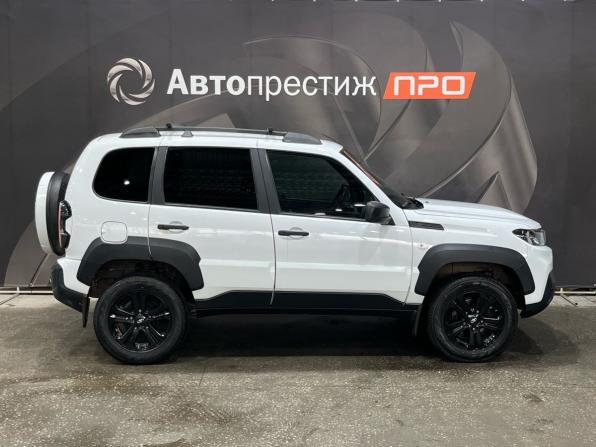 Lada (ВАЗ) Niva Travel I с пробегом 2023 года, цена 944 000 рублей, 45421 км, внедорожник, Автокод Объявления
