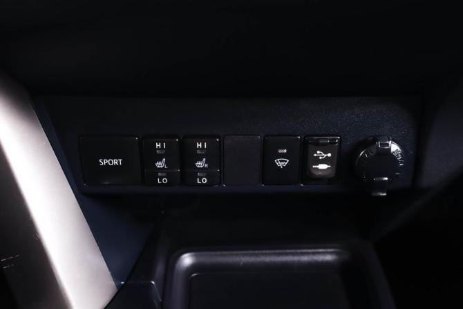 Toyota RAV4 IV (XA40) с пробегом 2014 года, цена 2 349 000 рублей, 234231 км, внедорожник, Автокод Объявления