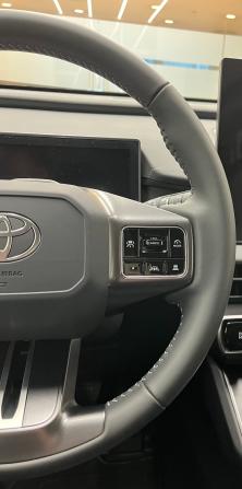 Toyota RAV4 VI (XA60) с пробегом 2026 года, цена 4 600 000 рублей, 17 км, внедорожник, Автокод Объявления