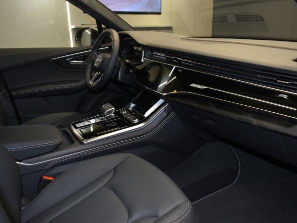 Audi Q7 II (4M) Рестайлинг 2 с пробегом 2024 года, цена 10 999 000 рублей, 23 км, внедорожник, Автокод Объявления