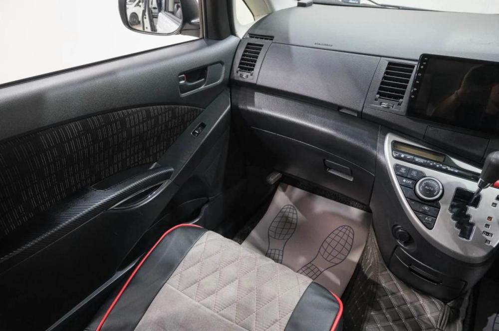 Toyota ISis I Рестайлинг Новокузнецк  - изображение 17
