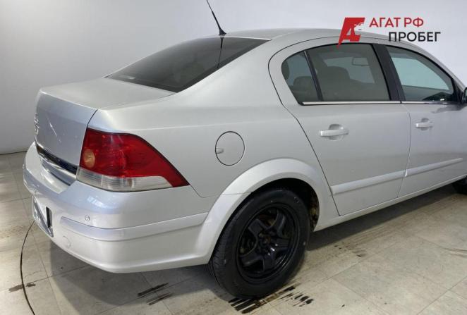 Opel Astra H Рестайлинг с пробегом 2007 года, цена 575 000 рублей, 326129 км, седан, Автокод Объявления