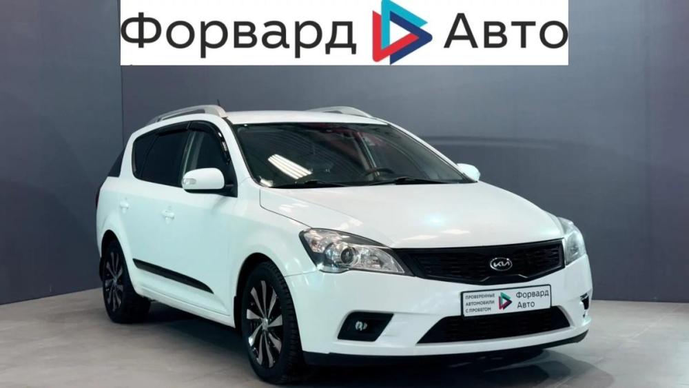 Kia Ceed I Рестайлинг Сургут  - изображение 1