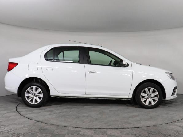 Renault Logan II Рестайлинг с пробегом 2019 года, цена 1 099 000 рублей, 44185 км, седан, Автокод Объявления