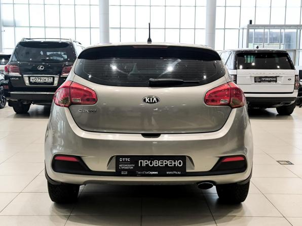 Kia Ceed II с пробегом 2012 года, цена 1 030 000 рублей, 207796 км, хэтчбек, Автокод Объявления