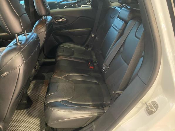 Jeep Cherokee V (KL) с пробегом 2014 года, цена 1 425 000 рублей, 177000 км, внедорожник, Автокод Объявления