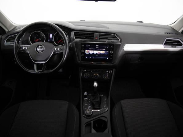 Volkswagen Tiguan II с пробегом 2020 года, цена 2 799 000 рублей, 75297 км, внедорожник, Автокод Объявления