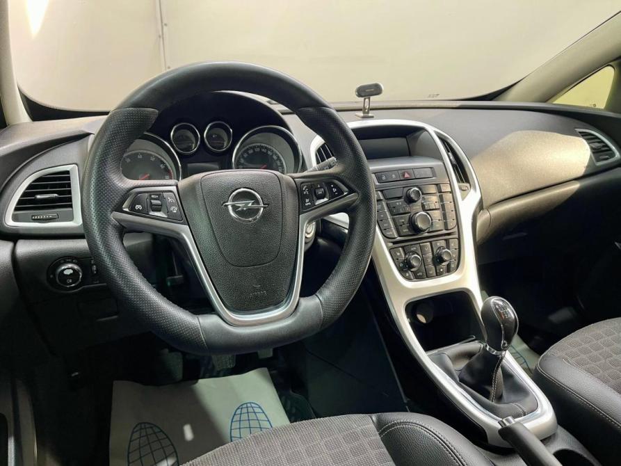 Opel Astra J Рестайлинг Воронеж  - изображение 13