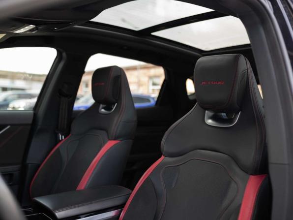 JETOUR DASHING I с пробегом 2023 года, цена 2 205 000 рублей, 42516 км, внедорожник, Автокод Объявления