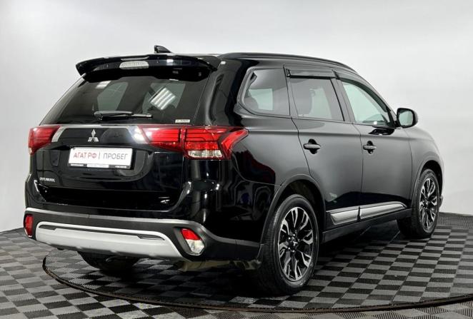 Mitsubishi Outlander III Рестайлинг 3 с пробегом 2021 года, цена 2 100 000 рублей, 166419 км, внедорожник, Автокод Объявления
