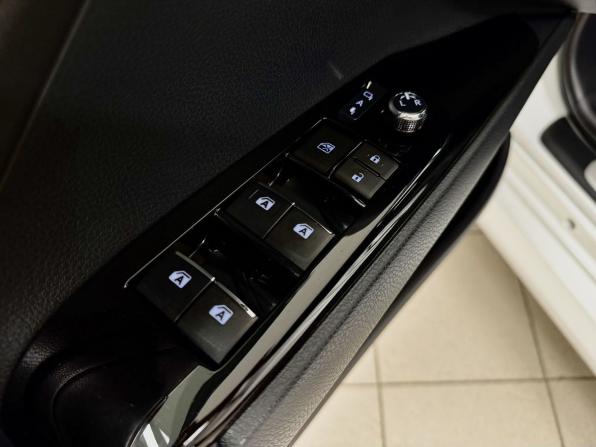 Toyota Camry VIII (XV70) с пробегом 2020 года, цена 3 060 000 рублей, 120475 км, седан, Автокод Объявления