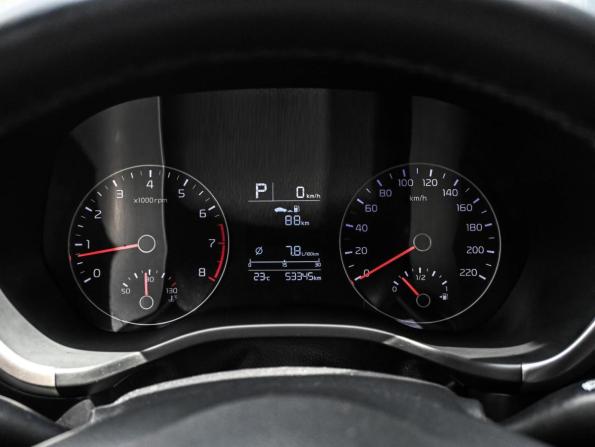 Kia Rio IV Рестайлинг с пробегом 2021 года, цена 1 474 000 рублей, 53345 км, седан, Автокод Объявления