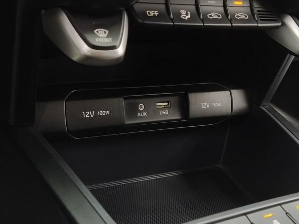 Kia Rio IV с пробегом 2019 года, цена 1 439 000 рублей, 148671 км, хэтчбек, Автокод Объявления